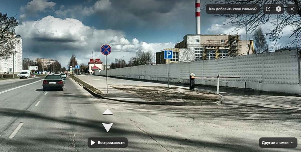 Парковка возле авиаремонтного завода в Барановичах. Скриншот яндекс-карт