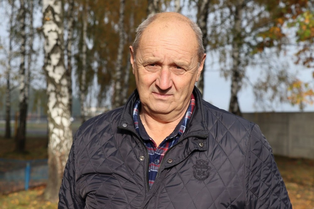 Начальник участка по благоустройству и бытовому обслуживанию районного ЖКХ Игорь Савин. Фото: «Пинский вестник»